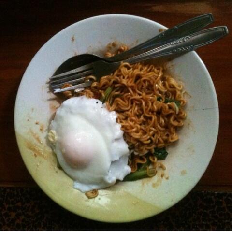 Masak mie seenak d warkop...