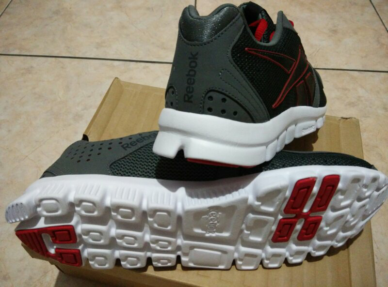 Terjual Sepatu Reebok Original: Casual, Running, Training, Outdoor ...