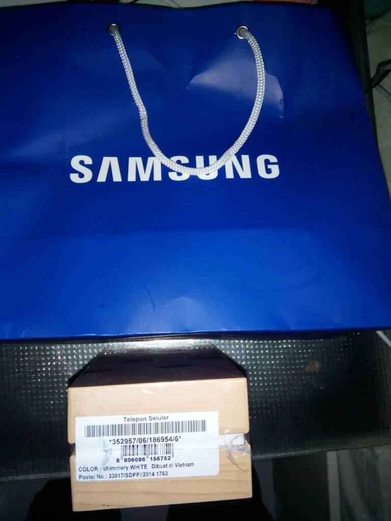 SAMSUNG GALAXY S5 BNIB MURCE!