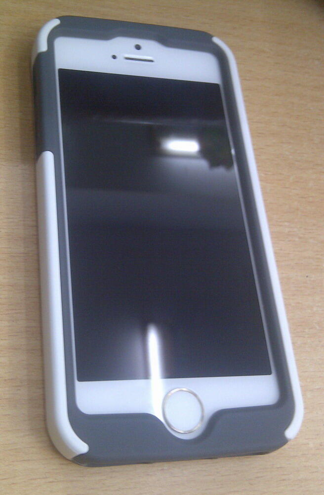 Iphone 5S 32 GB Gold Second Pribadi