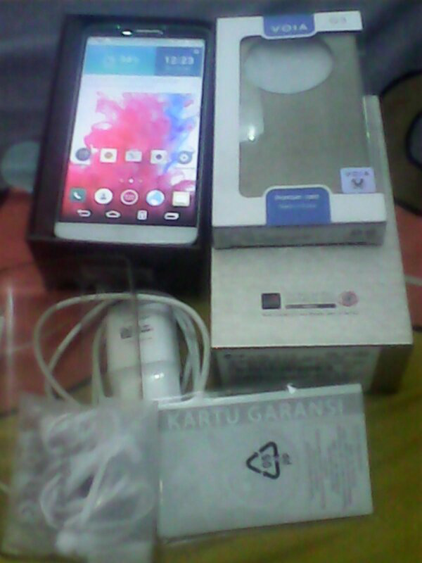 LG G3 D855 White Fullset ÷ Bonus Bsa TT / Wtt Grnsi Panjang Cekidot