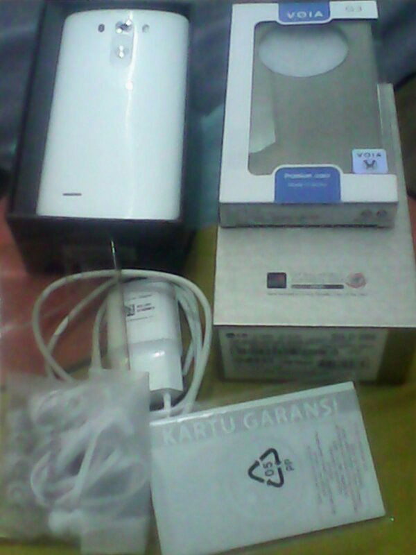 LG G3 D855 White Fullset ÷ Bonus Bsa TT / Wtt Grnsi Panjang Cekidot