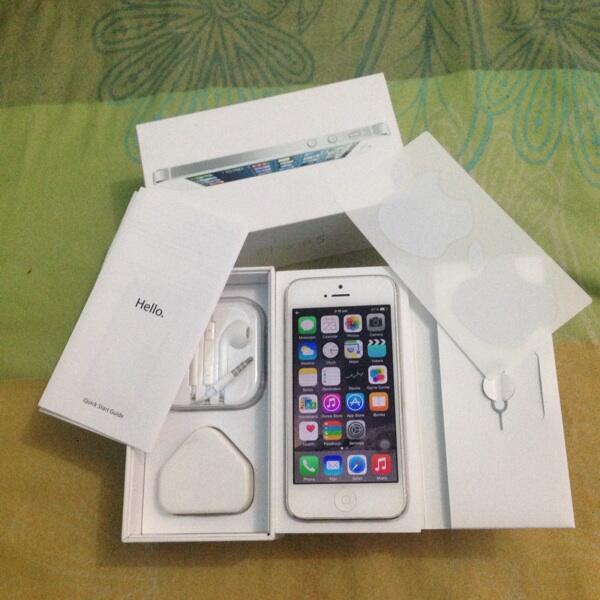 iPhone 5 White 16GB Fullset (FU/GSM) COD BANDUNG