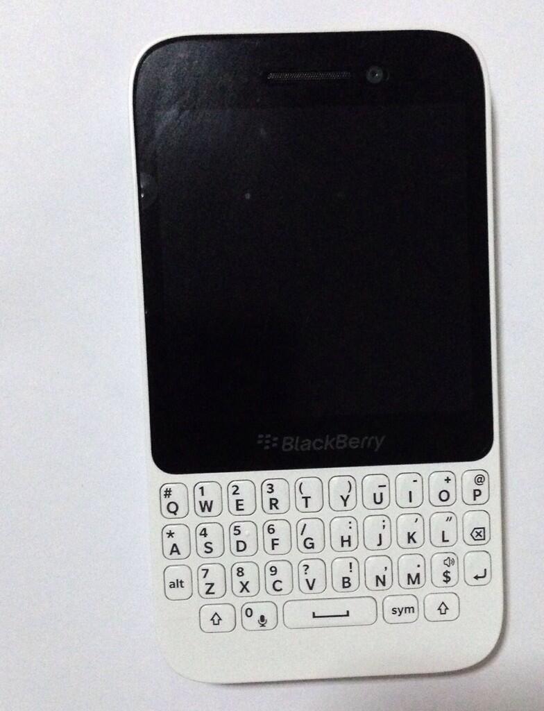 Blackberry Second Bergaransi Scm 2 Tahun.