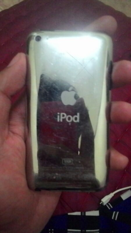 ipod touch 4 32gb