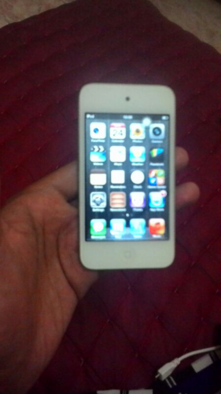 ipod touch 4 32gb