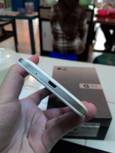 LG OPTIMUS G PRO WHITE E988 -MANTAP HARGA KASKUSER