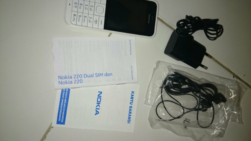 Nokia 220 Dual Sim Murah Aja gan Surabaya