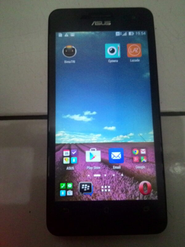Asus Zenfhone 5 Ram 2Gb