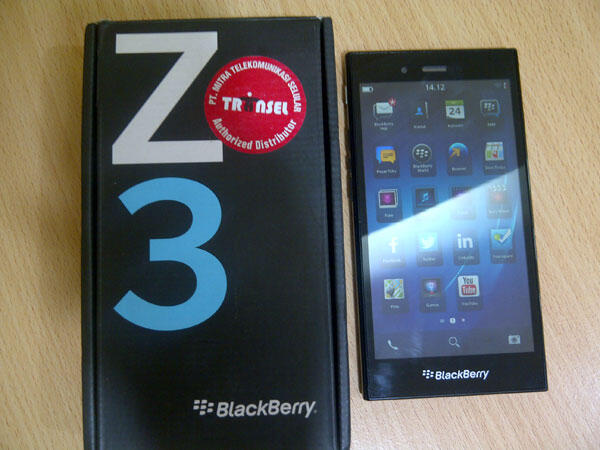 BlackBerry Z3 Muluss Full set Garansi