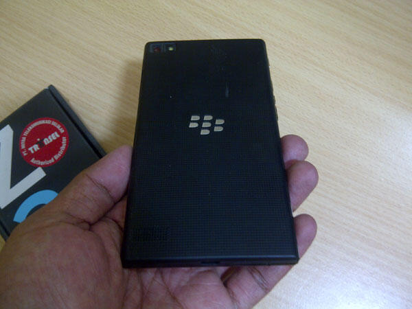 BlackBerry Z3 Muluss Full set Garansi