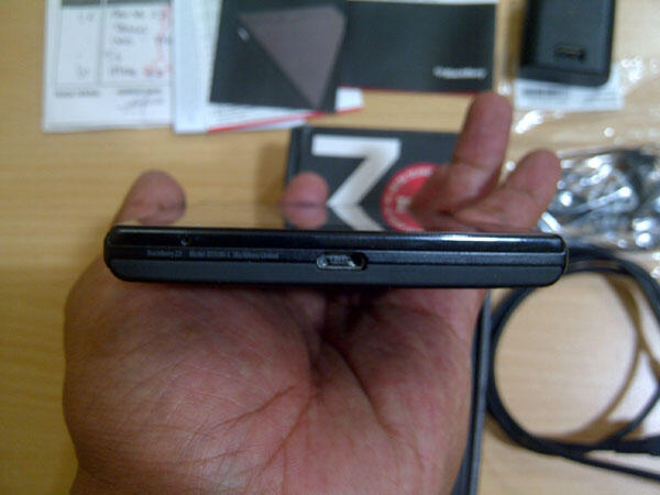 BlackBerry Z3 Muluss Full set Garansi