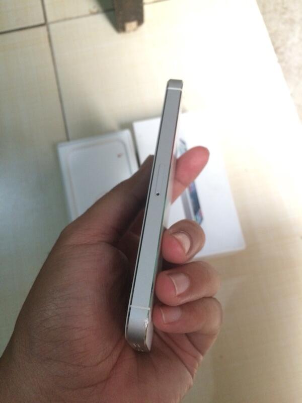 Iphone 5 64gb white Fu Gsm fulsett Bandung