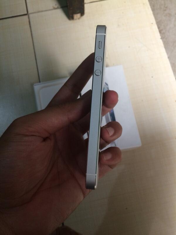 Iphone 5 64gb white Fu Gsm fulsett Bandung