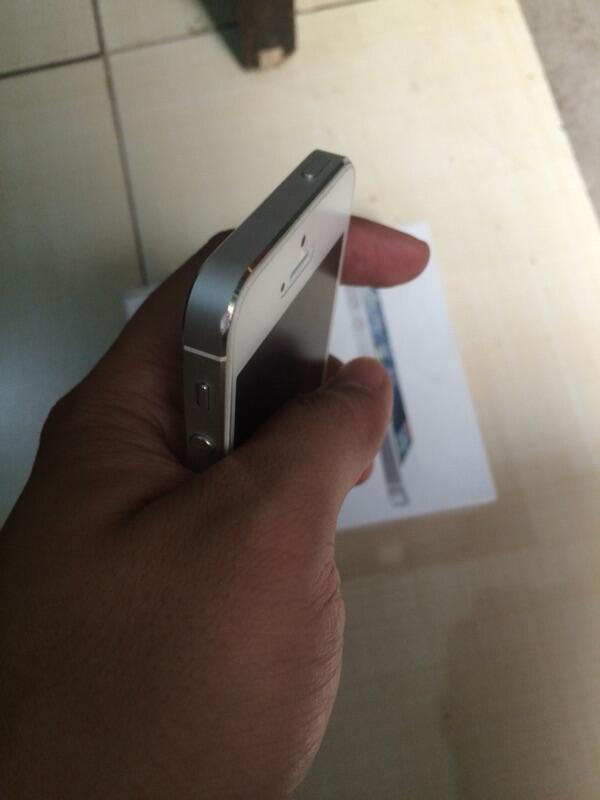 Iphone 5 64gb white Fu Gsm fulsett Bandung