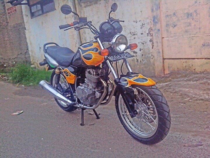 Toyota crown royal salon built up matic thn 89 abu2 met