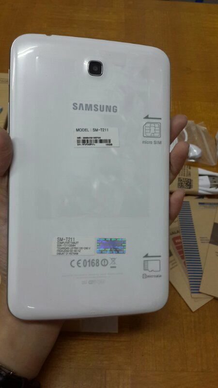 Samsung Galaxy TAB 3 , Type : T211 BUKAN T111, White , Like New 99%