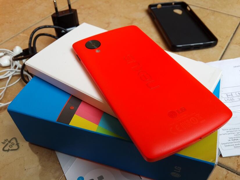 == Butuh Samsung S5 batangan. Bisa TT dengan Nexus 5 Red ==