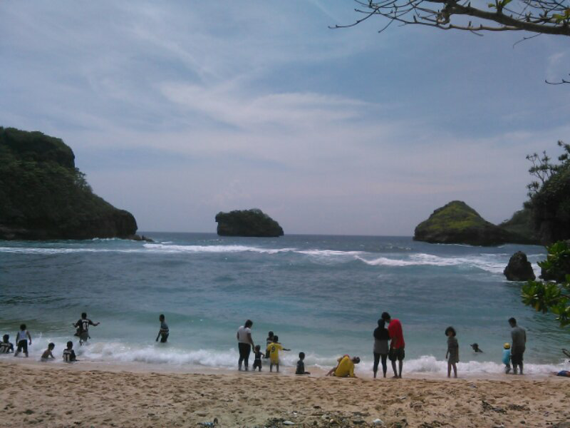 Pantai Goa Cina Malang