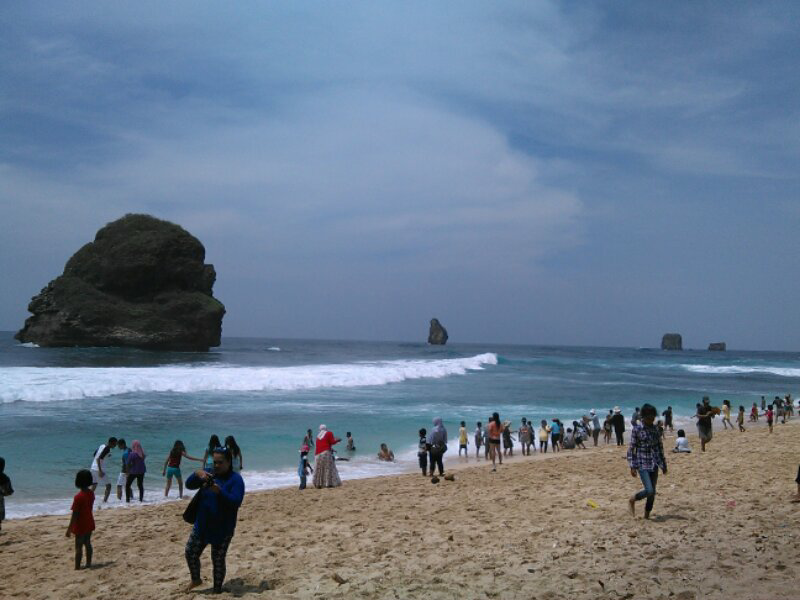 Pantai Goa Cina Malang