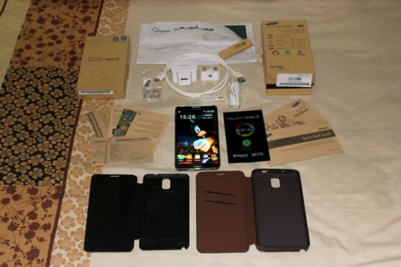 SAMSUNG GALAXY NOTE 3 MULUS ISTIMEWA FULLSET Black Ada Bonusnya