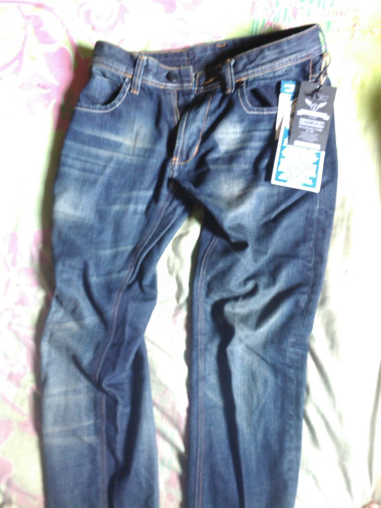 Celana panjang size 30 denim greenlight by ariel noah