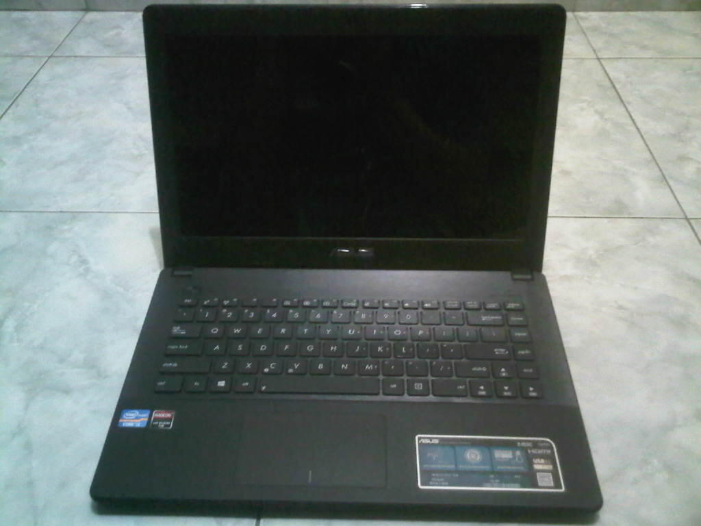 LAPTOP GAMING LIKE NEW ASUS X452CP CORE i3 VGA AMD TERBARU GRATIS ONGKIR PALEMBANG
