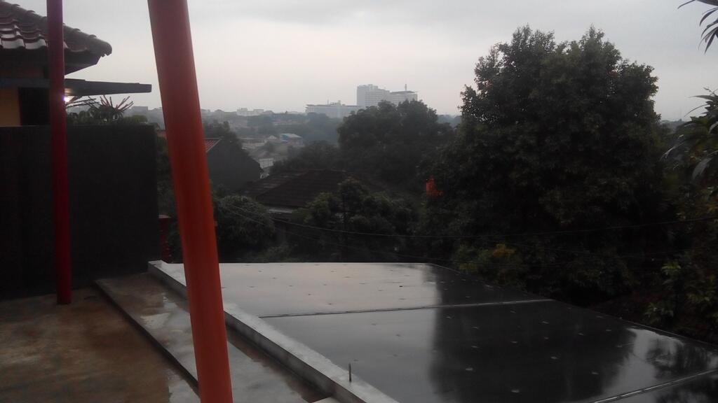RUMAH VILA DI TUGU INDAH dekat UI-DEPOK