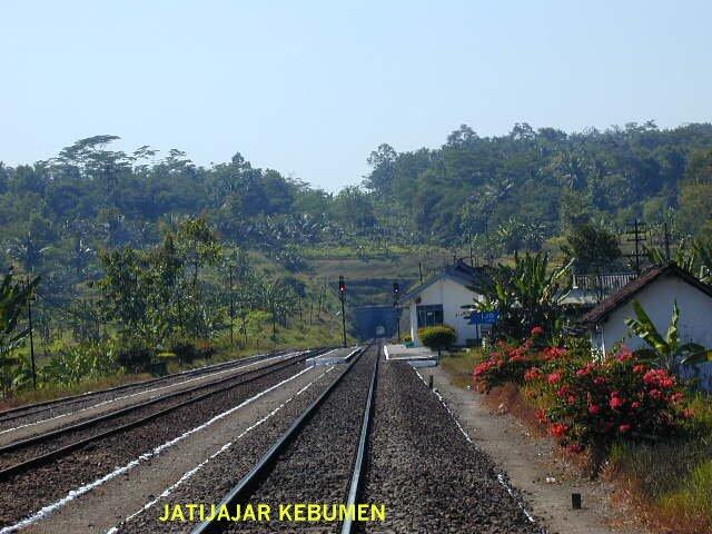 IYONG ASLI GOMBONG...MAU BERNOSTALGIA GAN....! YANG MAU IKUT MASUKKKKK