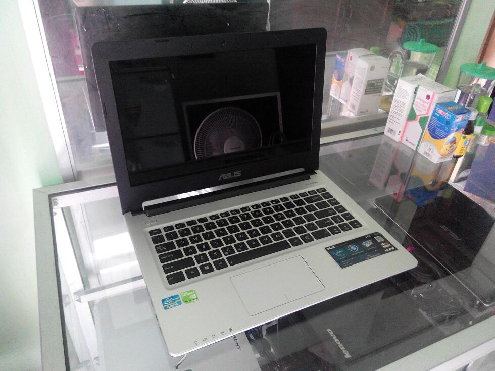 LAPTOP GAMING ASUS A46CB CORE i5 NVIDIA GT-740M MULUS || SURABAYA