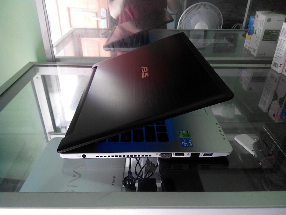 LAPTOP GAMING ASUS A46CB CORE i5 NVIDIA GT-740M MULUS || SURABAYA