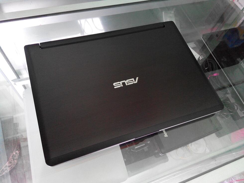 LAPTOP GAMING ASUS A46CB CORE i5 NVIDIA GT-740M MULUS || SURABAYA