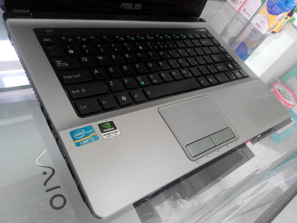 LAPTOP GAMING ASUS A43SJ CORE i3 SANDY NVIDIA || SURABAYA