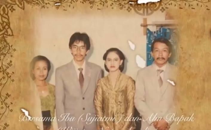 Kemesraan Pak Jokowi dan Ibu Iriana - Bikin Ane Terharu Gan