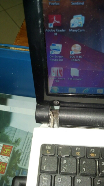 netbook byon N611GA + modem wifi slim 4g