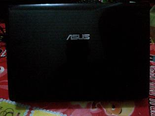 Laptop Gaming & Desing Asus K43SA Core i3 Sandy HDD 640Gb VGA AMDRAdeon Dedicated 2Gb
