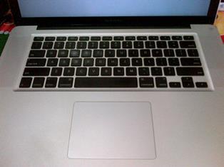 Macbook Pro Intel Core i5 6.1 Ram 4gb Dual VGA Intel & NVIDIA