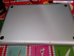 Macbook Pro Intel Core i5 6.1 Ram 4gb Dual VGA Intel & NVIDIA
