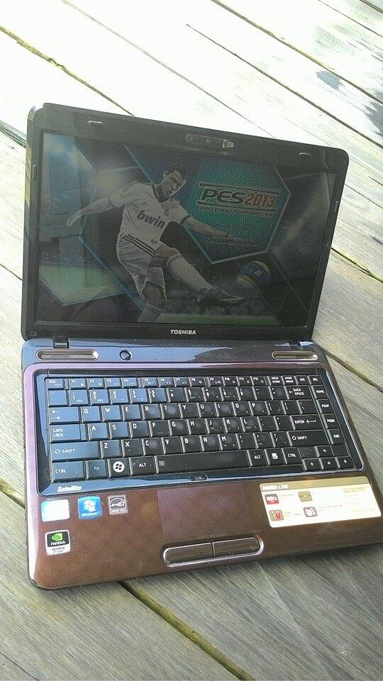 sepaket sony vaio dan toshiba i3