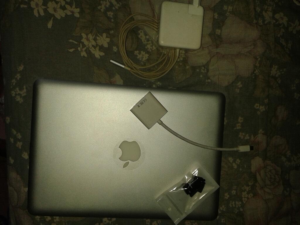 DIJUAL Macbook pro 7.1 balikpapan