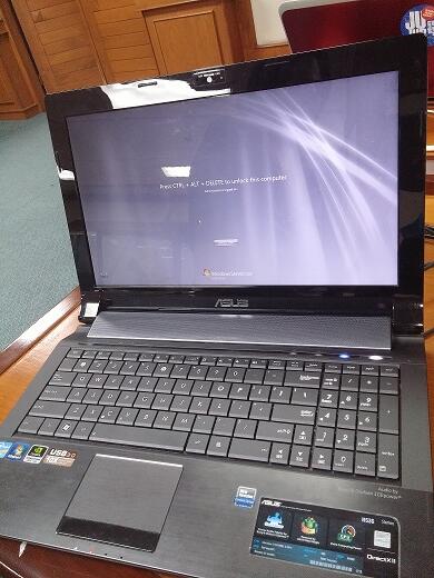 WTS Laptop ASUS N53S (2nd) kondisi bagus