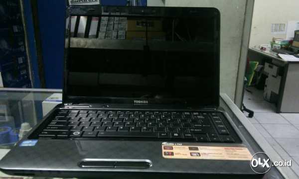 notebook toshiba L745 Core i3 - 2350 M, 2,30 Ghz Muluss...mantap...SEGEL..
