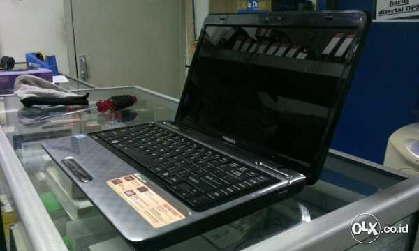 notebook toshiba L745 Core i3 - 2350 M, 2,30 Ghz Muluss...mantap...SEGEL..
