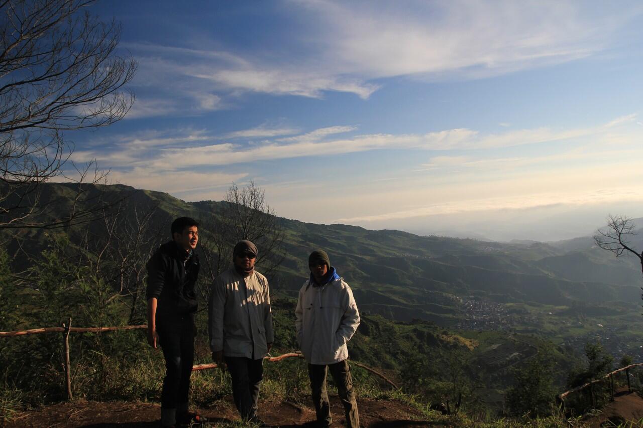 &#91;FR&#93; Solo Trip Jakarta - Dieng (BWK)