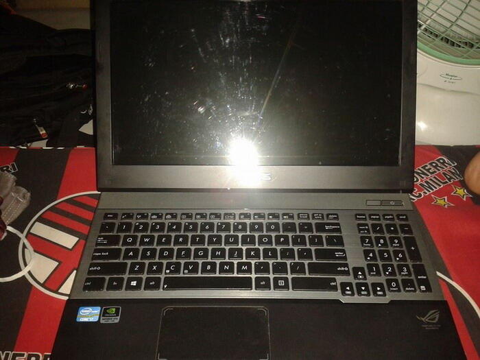 Laptop ASUS ROG 55 VW