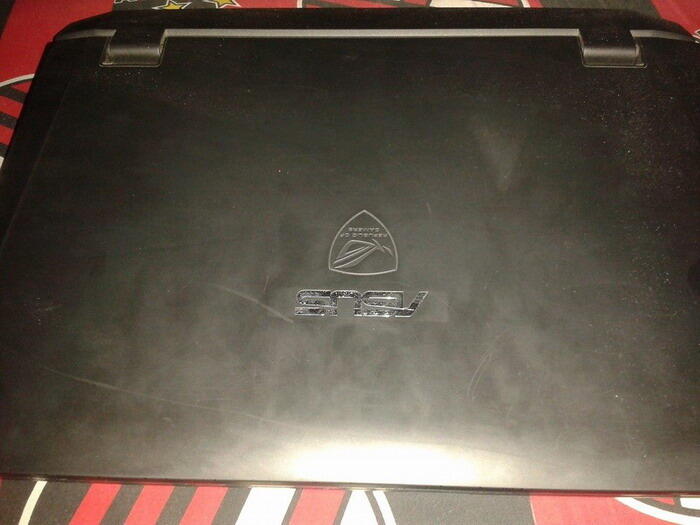 Laptop ASUS ROG 55 VW
