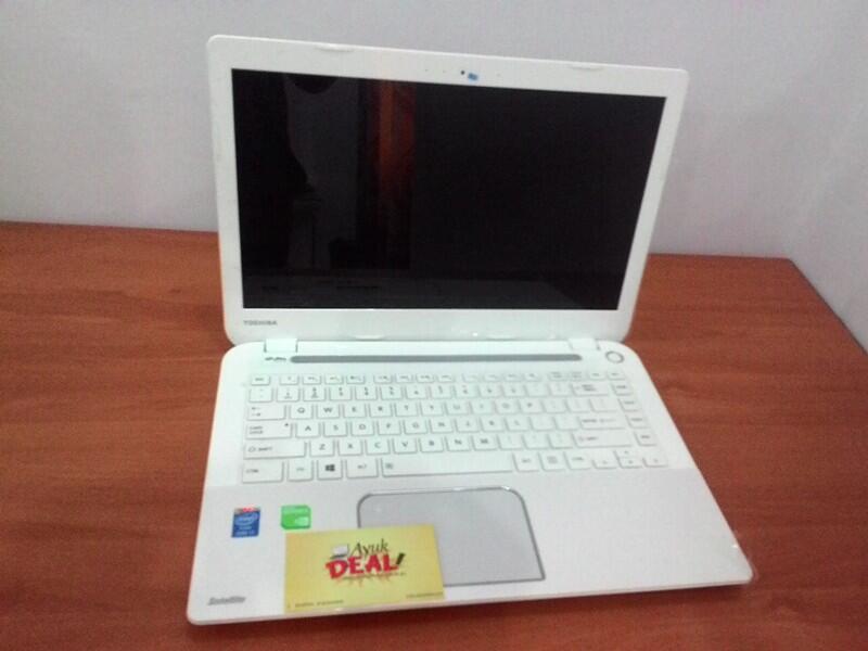 Toshiba L40 White. Core i3 & NVIDIA GT740M. Murah Gile! @AyukDeal.com