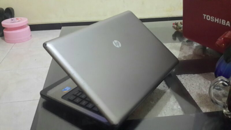 HP 430 i3