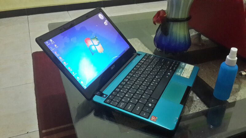 Acer 725 unikan malang