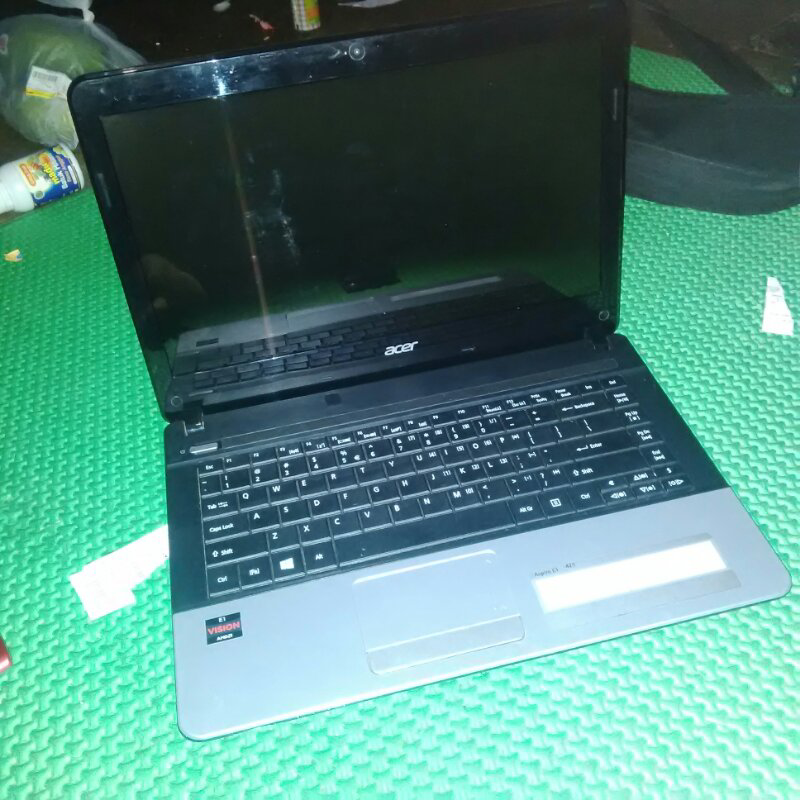 Laptop ACER E1-421 PES 2013 MULUS MANTAB Murah BOGOR